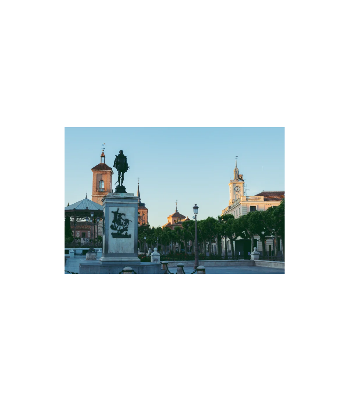 Plaza Cervantes - Fotografía